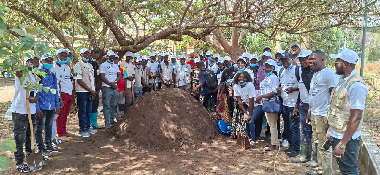 COASP Guinée : Formation de 100 jeunes chercheurs en agroécologie